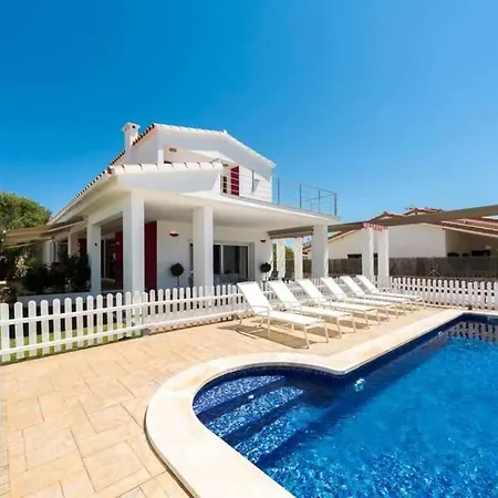 Villa Dalia Exclusiva De Diseno En Tranquilo Entorno Trebeluger